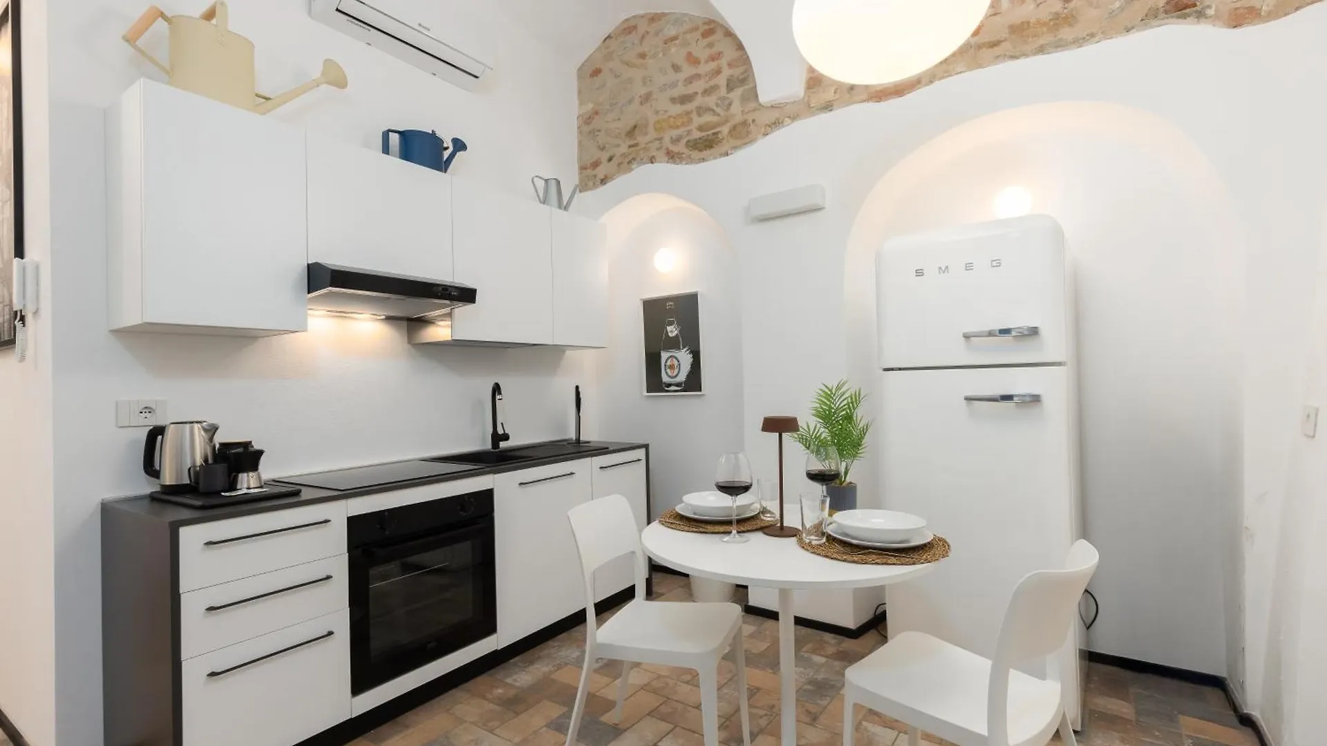 Citta Alta Home - 5Min From Bgy Airport, Ac, Wifi Bergamo